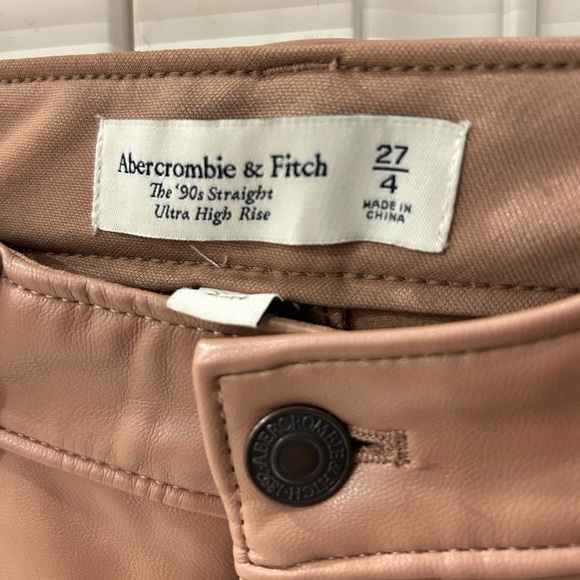 Abercrombie & Fitch faux leather pants - Picture 1 of 8